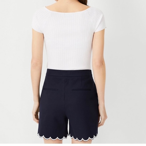 Ann Taylor navy blue shorts with white scalloped trim and side zip. NWT Size 4 - Picture 10 of 15